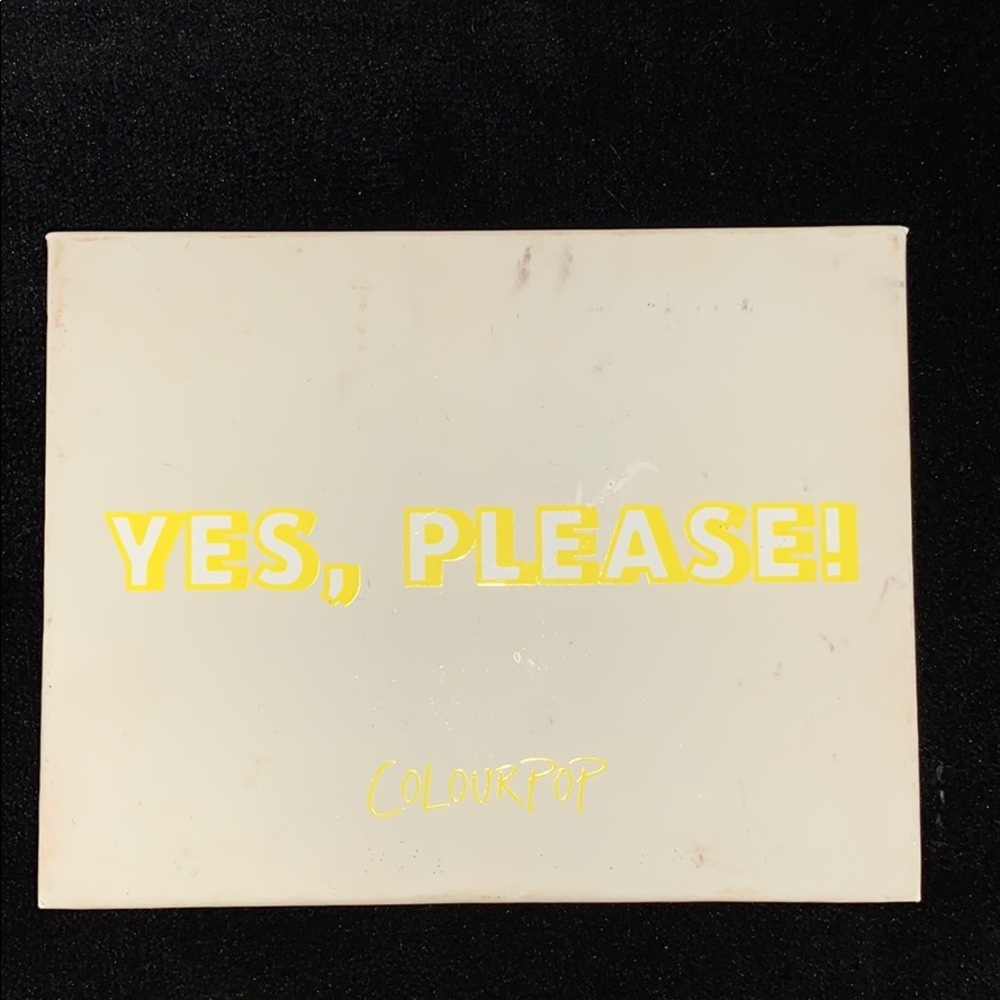 Yes, please! Colourpop eyeshadow palette